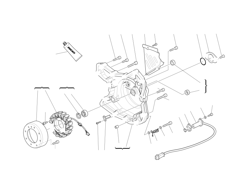 ALTERNATOR-SIDE CRANKCASE COVER