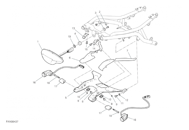 14B TAILLIGHT (7/8)